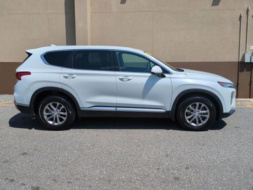 2020 Hyundai SANTA FE SEL 2.4