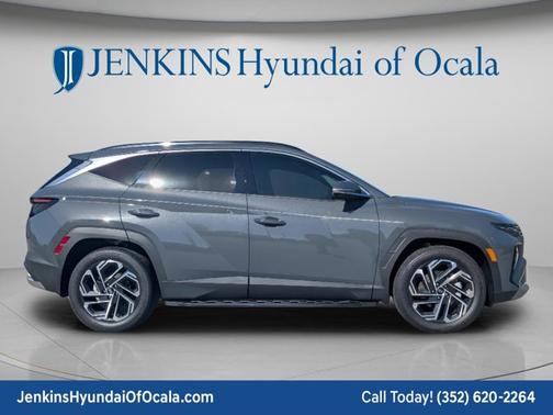 Ecotronic Gray 2026 Hyundai TUCSON Limited