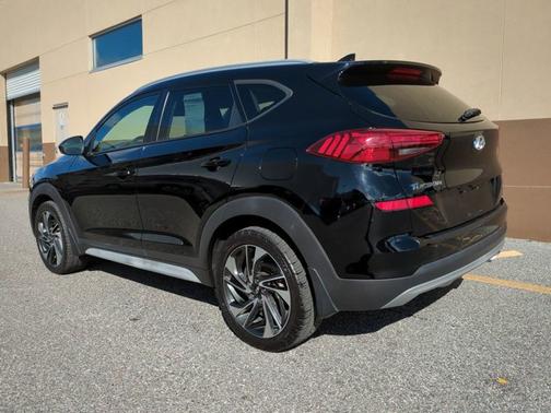 2020 Hyundai TUCSON Sport