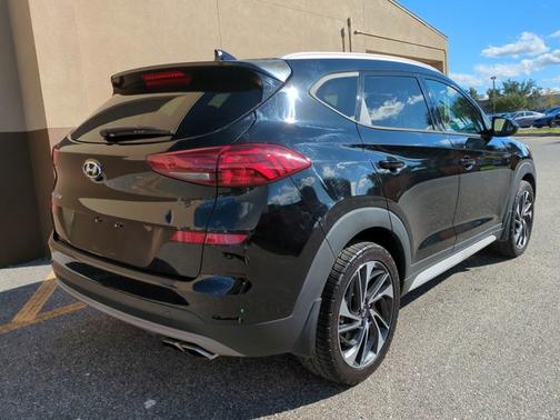 2020 Hyundai TUCSON Sport