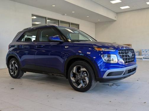 2025 Hyundai VENUE Limited