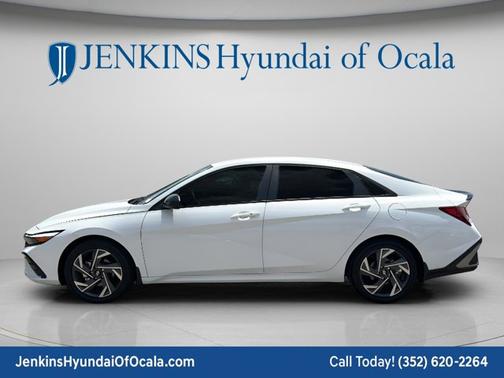 Serenity White 2025 Hyundai ELANTRA SEL Convenience