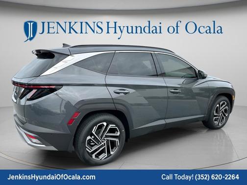 Ecotronic Gray 2026 Hyundai TUCSON Limited