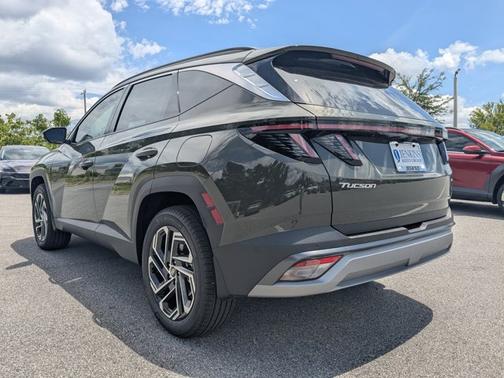 Rockwood Green 2026 Hyundai TUCSON Limited