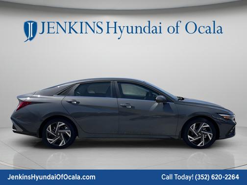 Ecotronic Gray 2026 Hyundai ELANTRA Limited