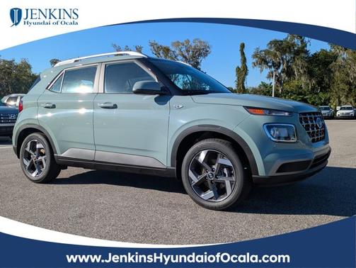 2026 Hyundai VENUE SEL