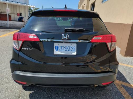 2021 Honda HR-V LX