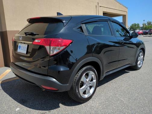 2021 Honda HR-V LX