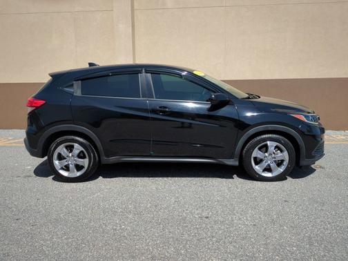 2021 Honda HR-V LX