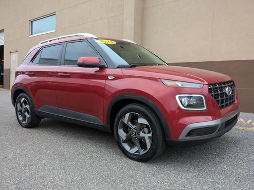 2024 Hyundai VENUE Limited