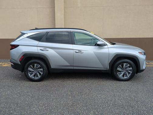 2024 Hyundai TUCSON Hybrid Blue