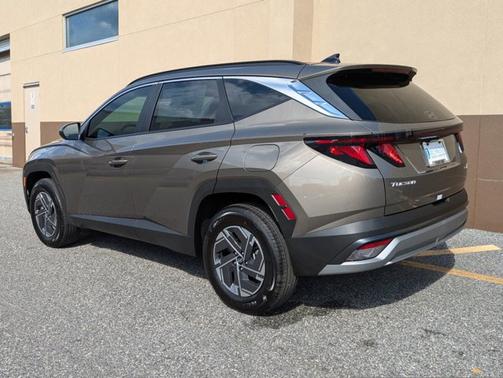 2025 Hyundai TUCSON Hybrid Blue