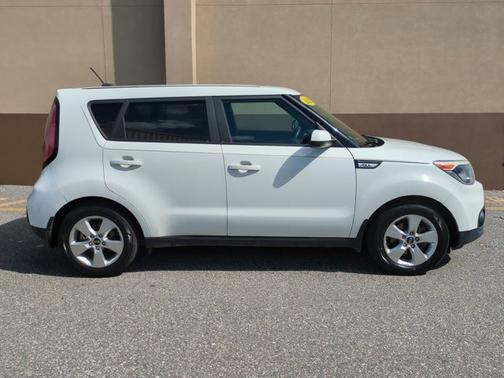 2018 Kia Soul Base