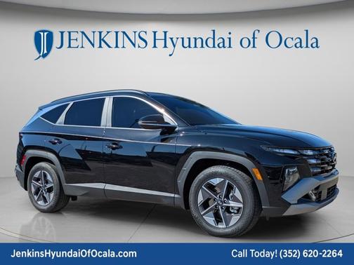 Phantom Black 2026 Hyundai TUCSON SEL Premium