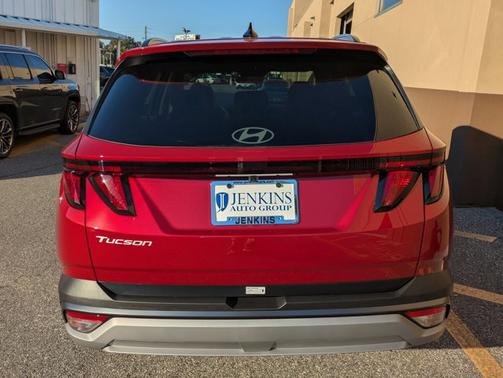 2026 Hyundai TUCSON SEL