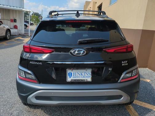 2022 Hyundai KONA Limited