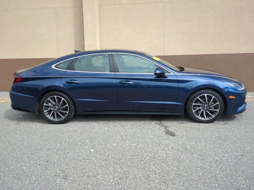 2020 Hyundai SONATA Limited