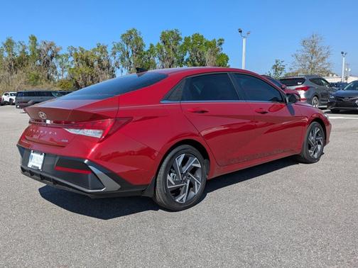 2025 Hyundai ELANTRA HEV Limited