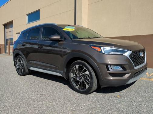 2020 Hyundai TUCSON Sport