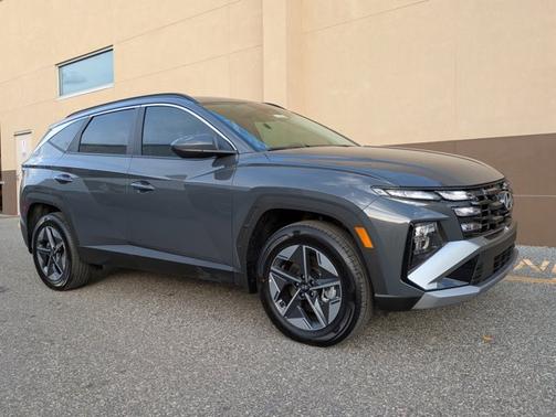 2026 Hyundai TUCSON Hybrid SEL