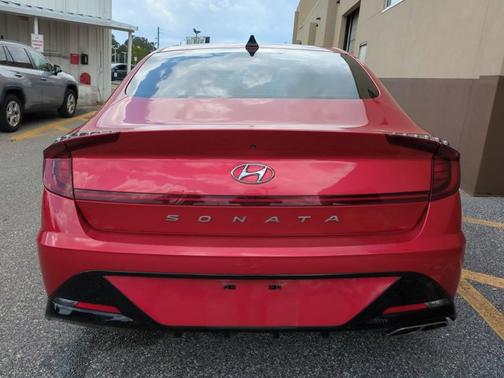 2021 Hyundai SONATA SEL