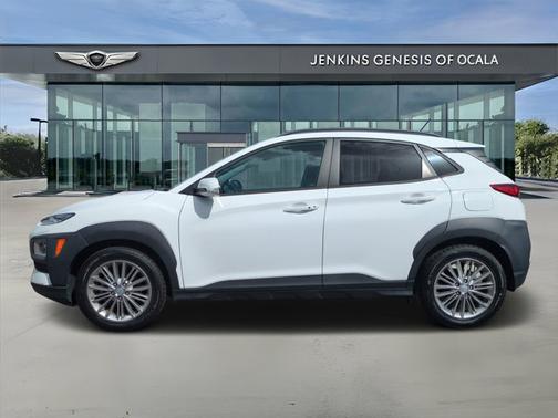 2021 Hyundai KONA SEL