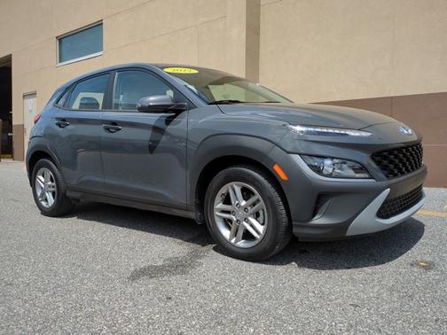 2023 Hyundai KONA SE