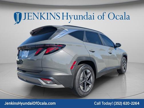 Hampton Gray 2026 Hyundai TUCSON SEL
