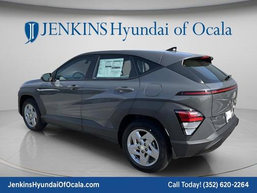 Ecotronic Gray Pearl 2026 Hyundai KONA SE