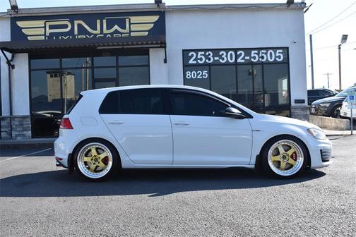2017 Volkswagen Golf GTI 2.0T S 4-Door