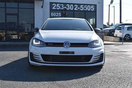 2017 Volkswagen Golf GTI 2.0T S 4-Door