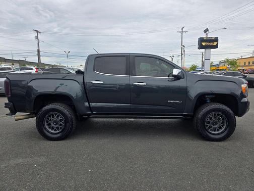 Dark Slate Metallic 2018 GMC Canyon Denali