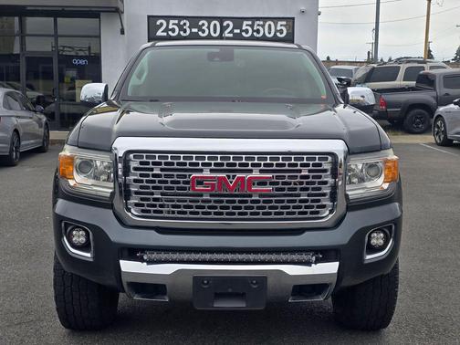 Dark Slate Metallic 2018 GMC Canyon Denali