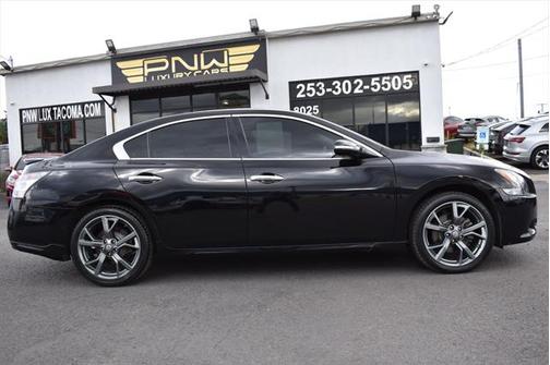 2014 Nissan Maxima SV