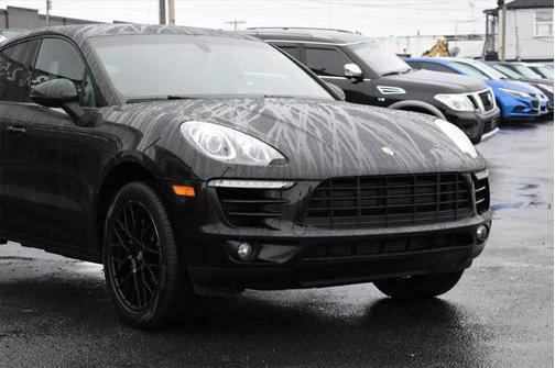 2015 Porsche Macan S
