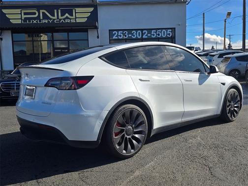 2022 Tesla Model Y Performance Dual Motor All-Wheel Drive