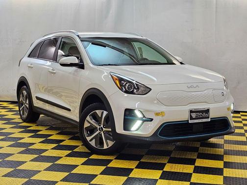 2022 Kia Niro EV EX