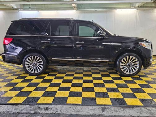 2019 Lincoln Navigator Reserve