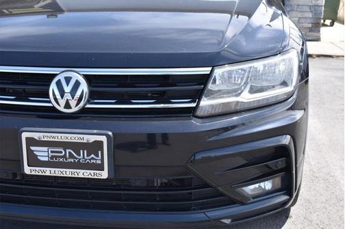 2020 Volkswagen Tiguan 2.0T SE R-Line Black