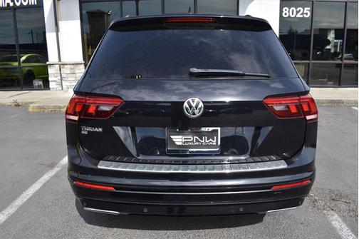 2020 Volkswagen Tiguan 2.0T SE R-Line Black