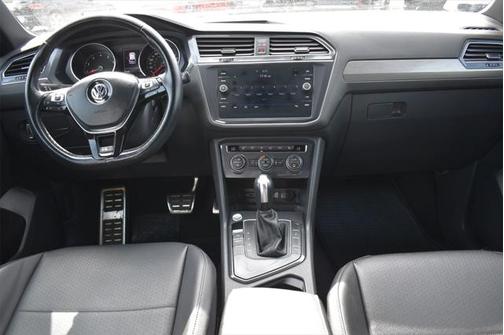 2020 Volkswagen Tiguan 2.0T SE R-Line Black
