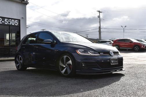 2018 Volkswagen Golf GTI 2.0T S 4-Door