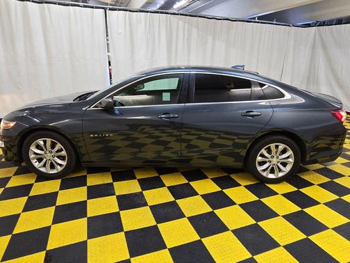 Shadow Gray Metallic 2020 Chevrolet Malibu FWD LT