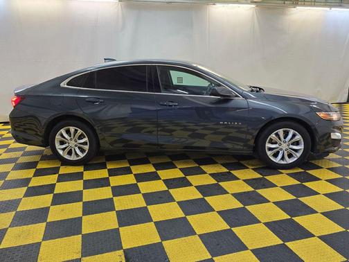 Shadow Gray Metallic 2020 Chevrolet Malibu FWD LT