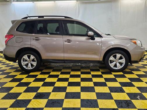Burnished Bronze Metallic 2015 Subaru Forester 2.5i Limited
