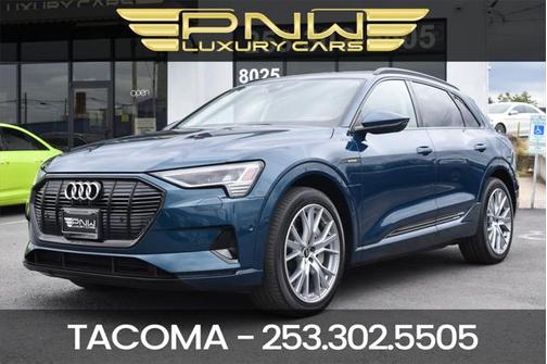 2021 Audi e-tron Prestige