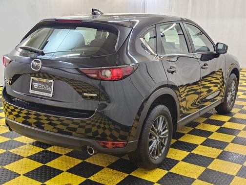 2021 Mazda CX-5 Sport