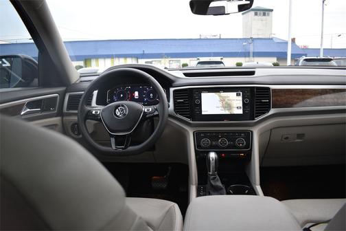 2019 Volkswagen Atlas 3.6L SEL Premium