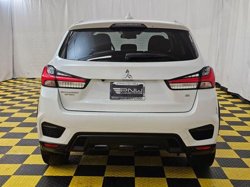 2021 Mitsubishi Outlander Sport SE