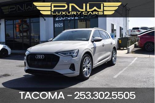 2021 Audi e-tron Prestige